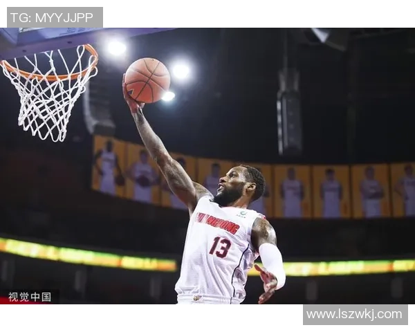 上海篮球队战术创新引领潮流助力球队崛起与发展